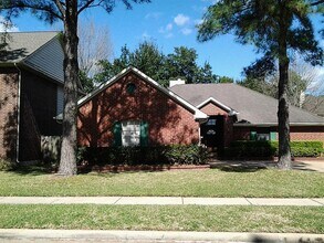 Building Photo - 13330 Clayton Hill Dr