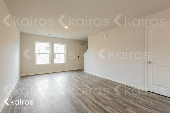 Foto del edificio - 841 VISTAMOUNT PATH