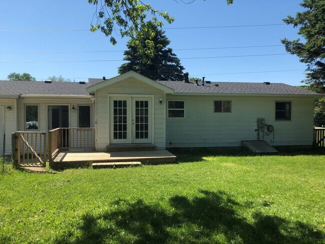 Foto del edificio - 2824 Country Ln