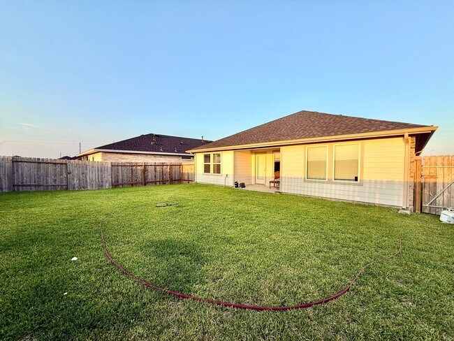 Foto del edificio - 3926 Pierce Pl Ln