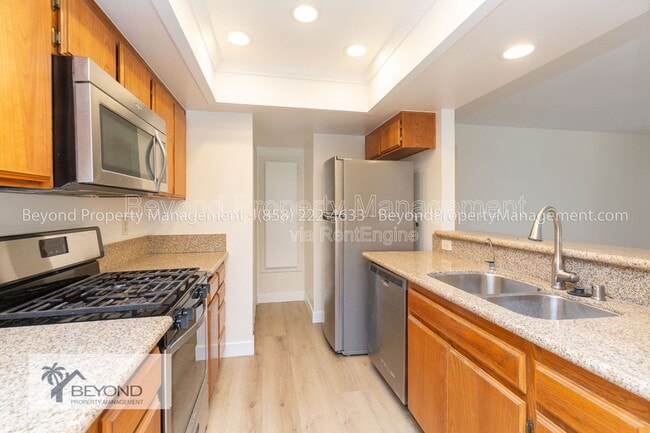 Foto del edificio - 9316 Twin Trails Dr