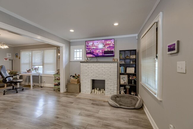 Building Photo - Great 2 bedroom 2 FULL bath home