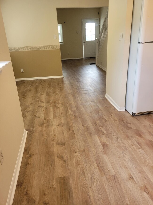 Building Photo - 302 Delaware Ave