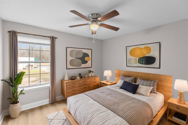 Building Photo - Pebble Creek Apartments