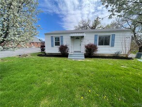 Building Photo - 429 Beechwood Ave