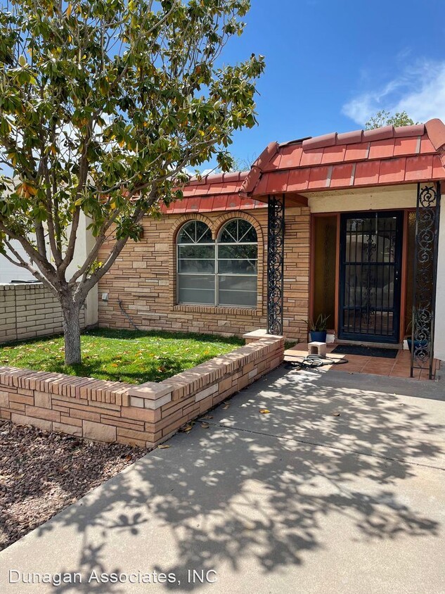 Primary Photo - 2 br, 2 bath House - 1713 Live Oak