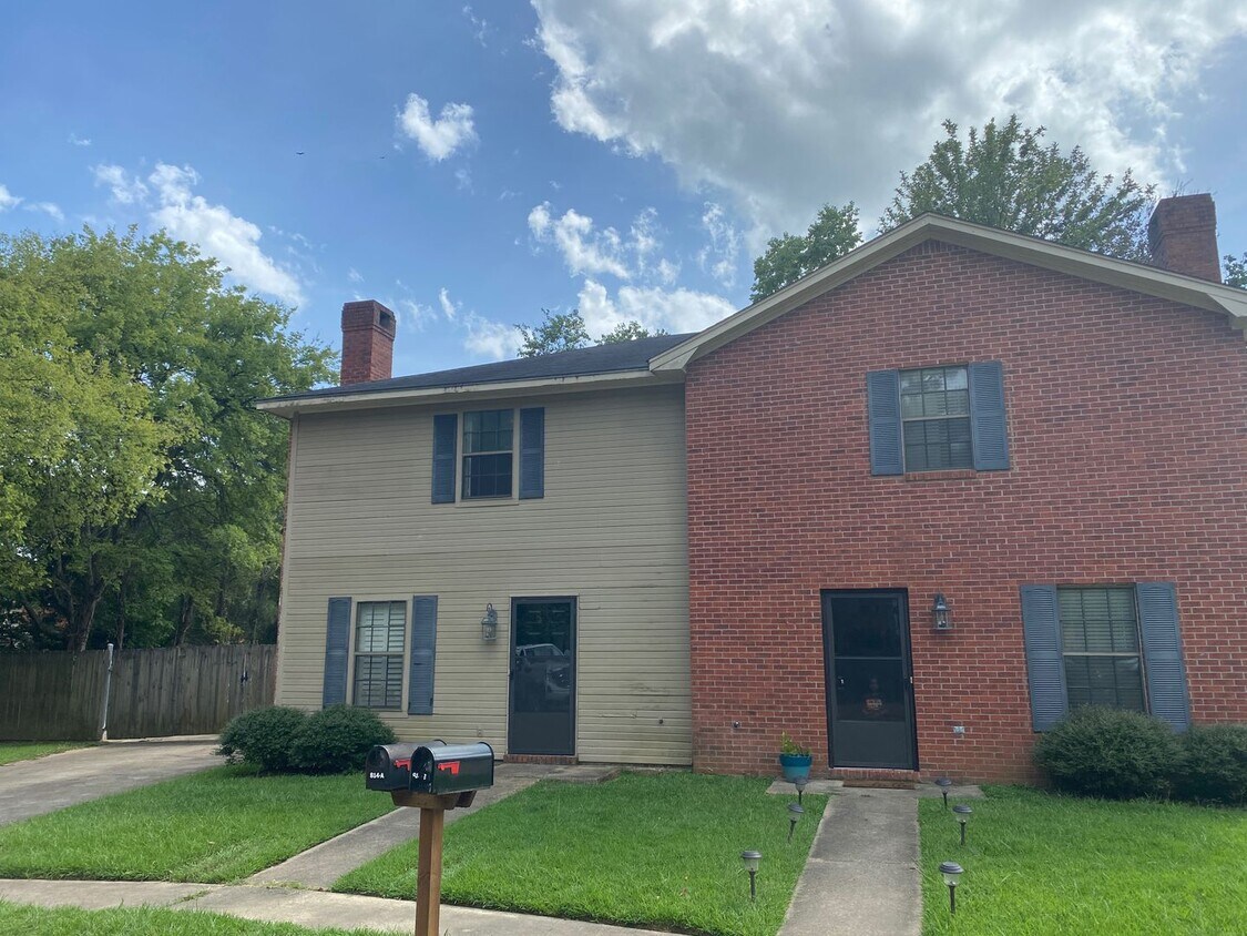 Foto principal - 2/1.5 Townhome For Rent in Ridgeland