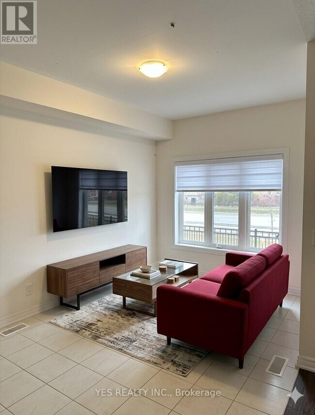 Photo du bâtiment - 17 Brixham Ln