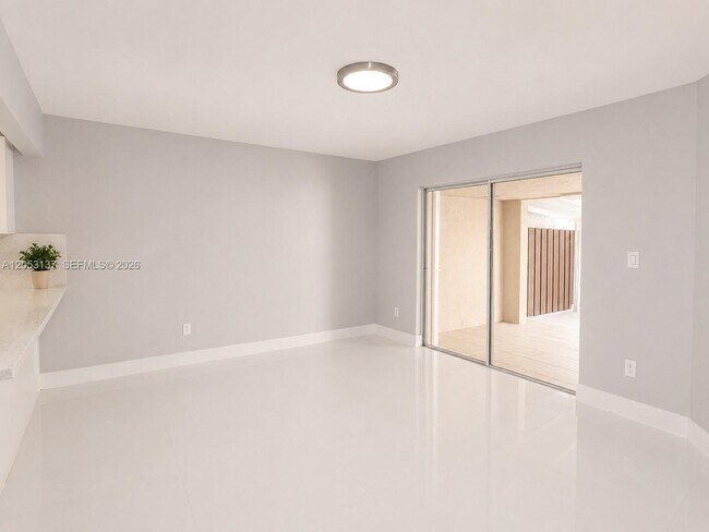 Foto del edificio - 1104 SW 118th Ct