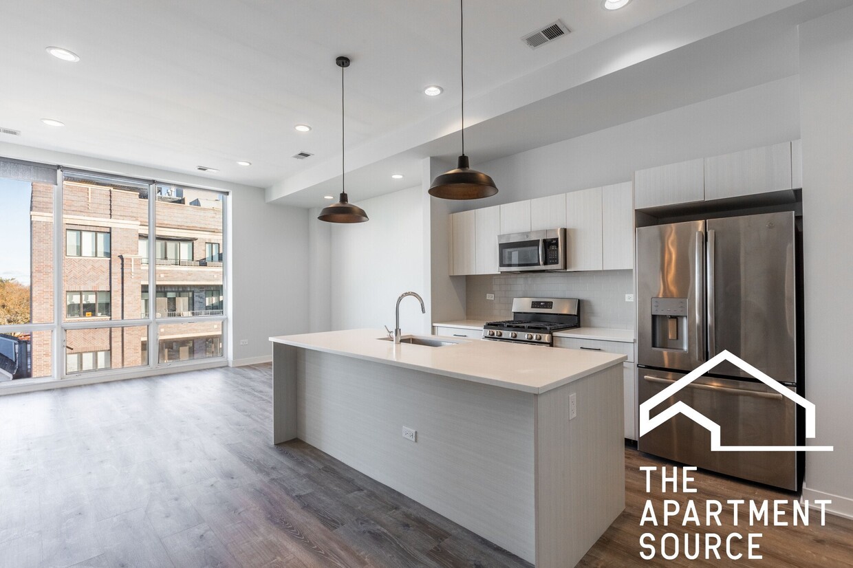 Photo - 2247 W Lawrence Ave (Chicago, IL)