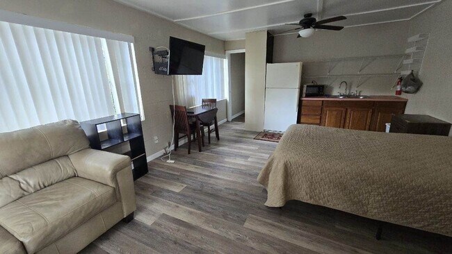Foto del edificio - 1/1 Studio apartment for rent