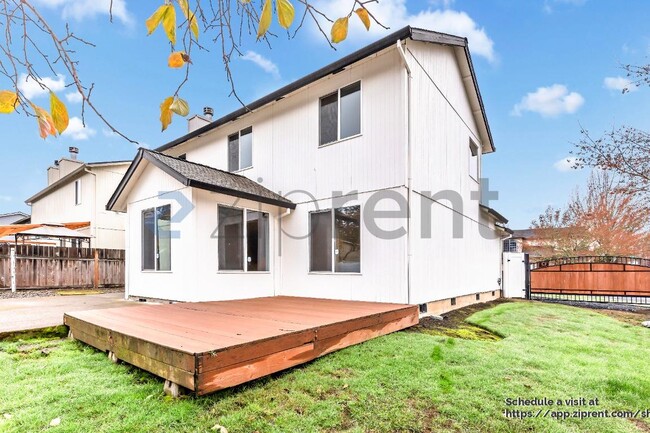 Building Photo - 20277 SW Jay St