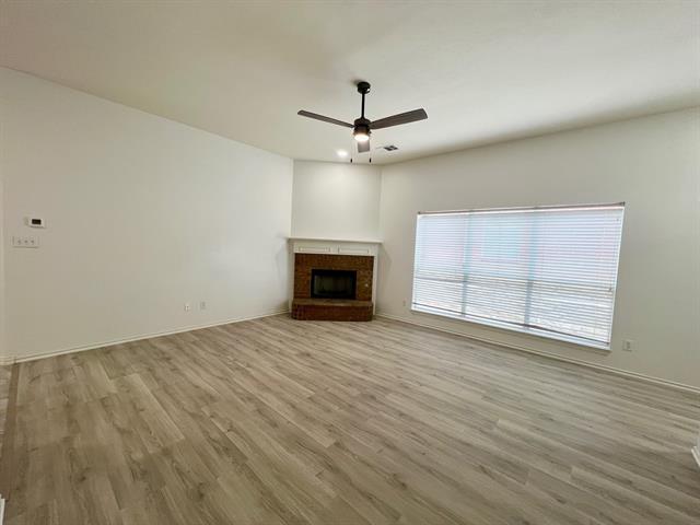Foto del edificio - 1348 Riley Dr