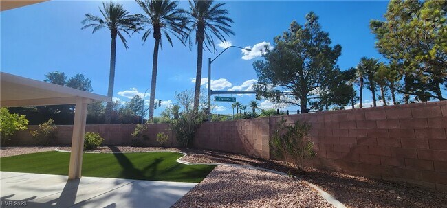 Building Photo - 7144 Kindle Ct