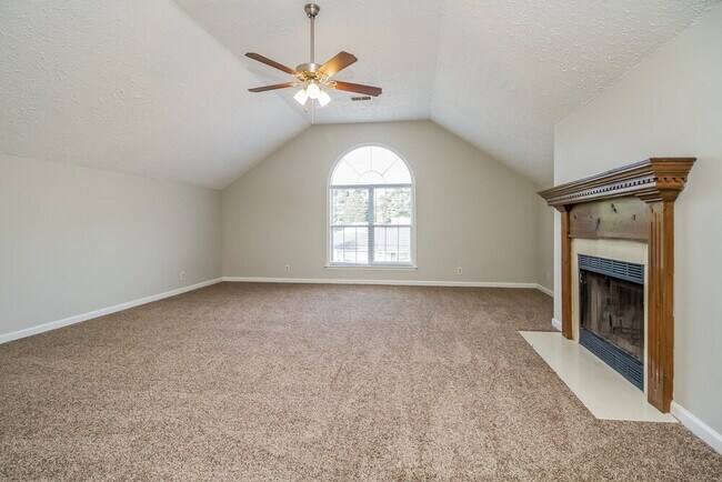 Foto del edificio - 3608 Burwick Pl