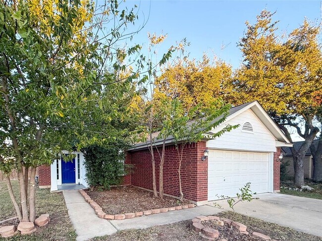 Foto del edificio - 1000 Moon Glow Dr