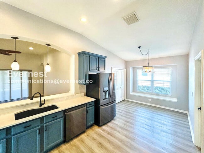 Building Photo - 6741 Boulder Run Loop