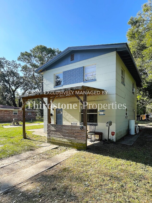 Foto principal - 7318 Smyrna St