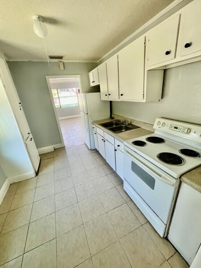 Foto del edificio - 516 Lowell St