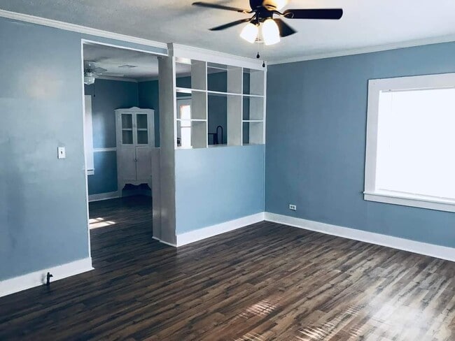 Foto del edificio - 601 Moselle-Seminary Rd