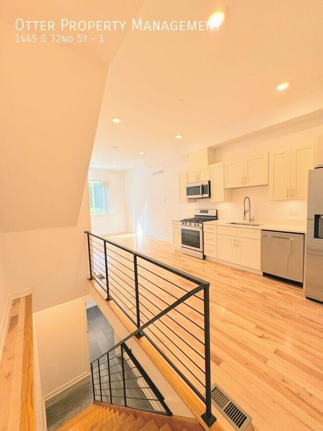 Foto del edificio - 1445 S 32nd St