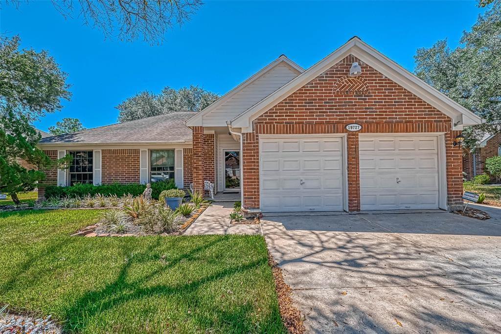 Foto principal - 19727 Plymouth Ridge Ln