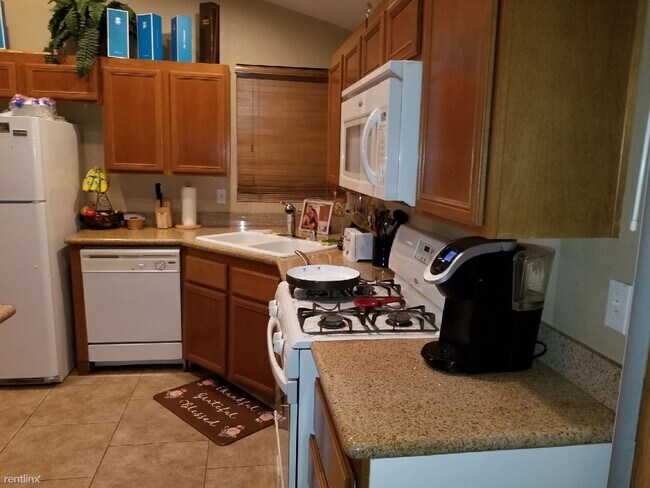 Foto del edificio - 3 br, 2 bath House - 3934 Pointe Decatur St