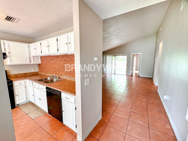 Building Photo - 7821 Farnsworth Ct