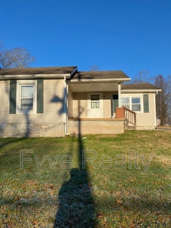 8117 Bell Campground Rd, Powell, TN 37849 House Rental in Powell, TN