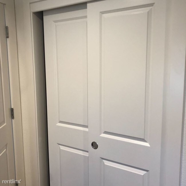 Foto del edificio - 1 br, 1 bath Apartment - 39567 Stevenson Pl