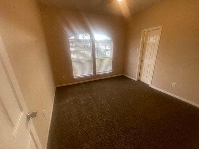 Building Photo - 4907 Chase Stone Dr