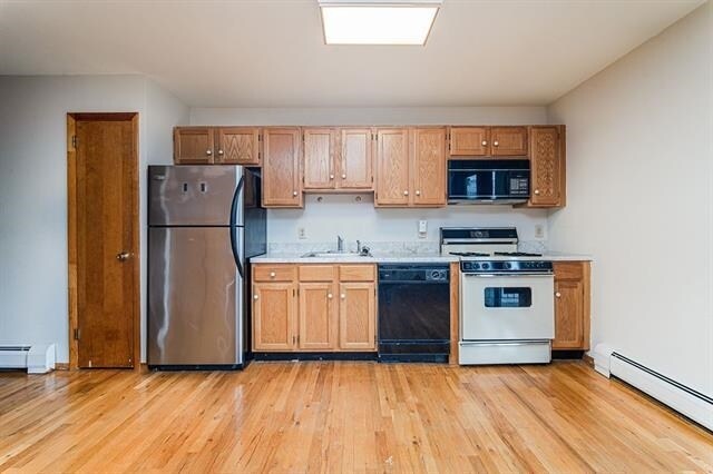 Foto del edificio - 208 1st St