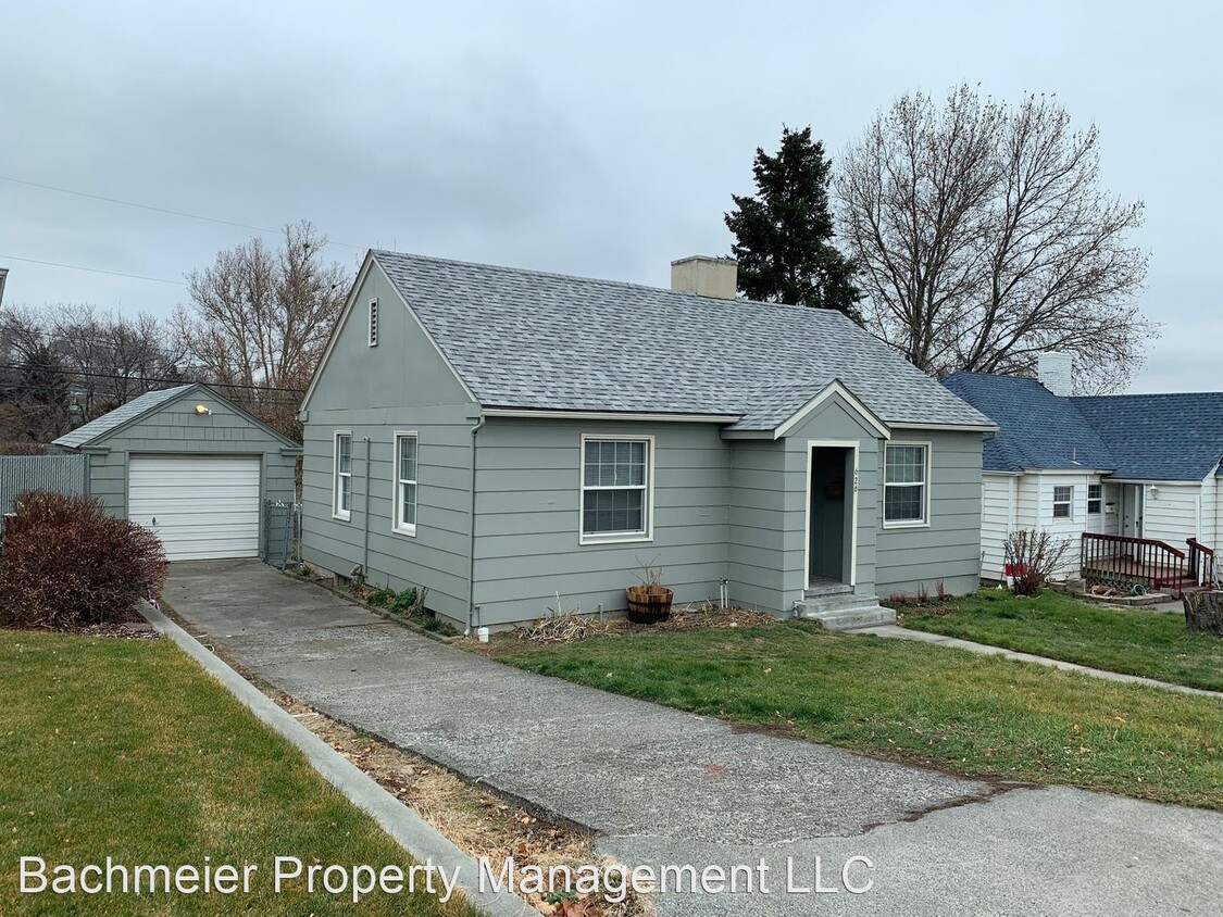 Primary Photo - 2 br, 1 bath House - 626 NW 9th St