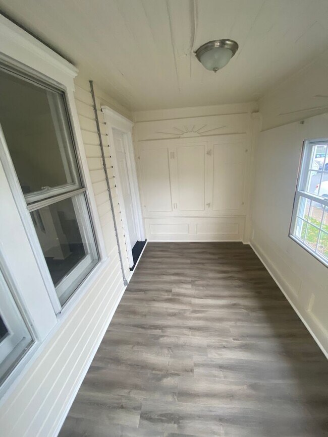 Foto del edificio - Newly Renovated 3 Bedroom Twin Home w/ Eat...