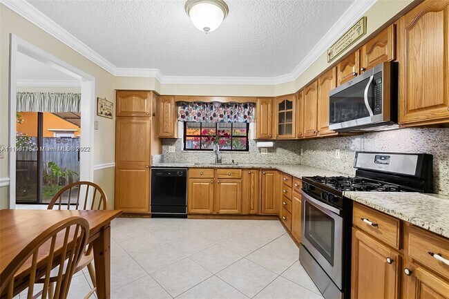 Foto del edificio - 815 N 48th Ave