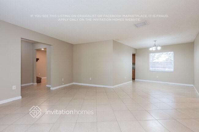 Foto del edificio - 904 Tarawood Ln