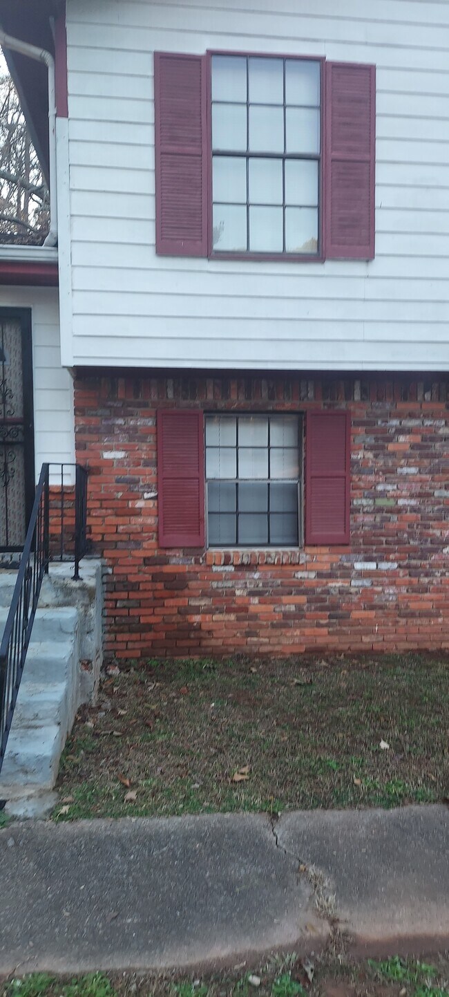 Building Photo - 5439 Liberty Rd