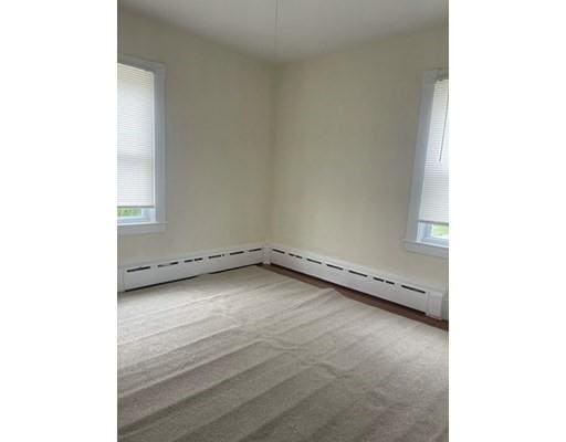 Building Photo - 2 bedroom in New Bedford MA 02740