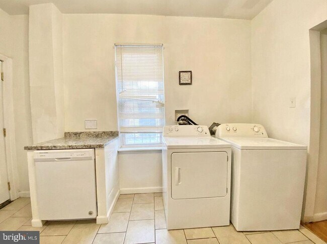 Foto del edificio - 2030 N Gratz St