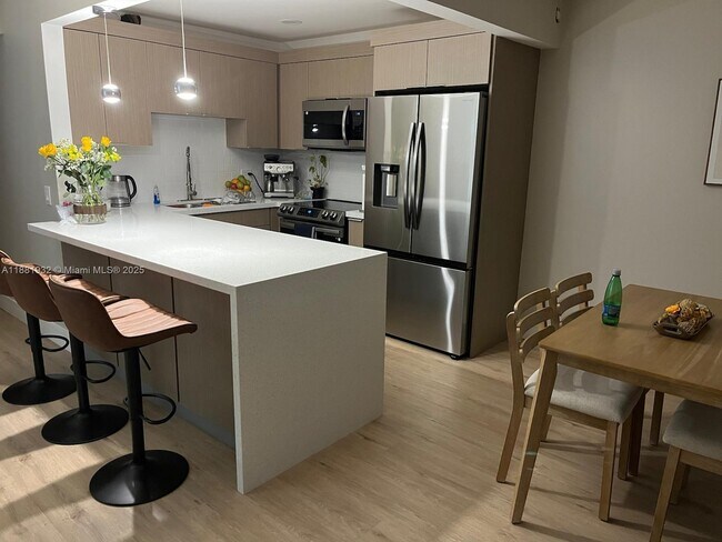 Foto del edificio - 13255 SW 9th Ct