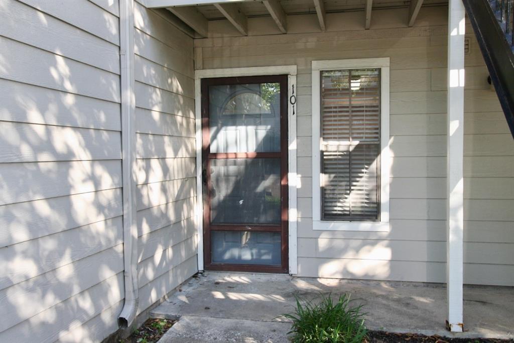 17401 Red Oak Dr Unit K101, Houston, TX 77090 Condo for Rent in