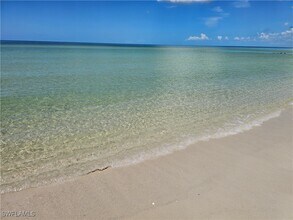 Building Photo - 400 Flagship Dr