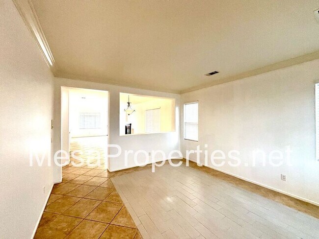 Foto del edificio - 11677 Ellington St