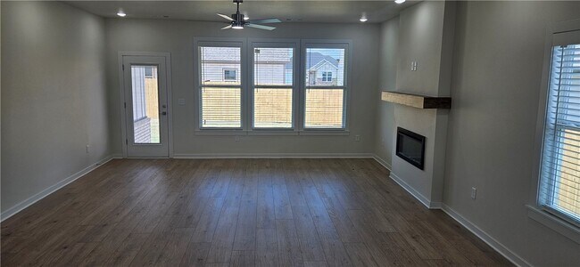 Foto del edificio - 5910 SW Coywolf St