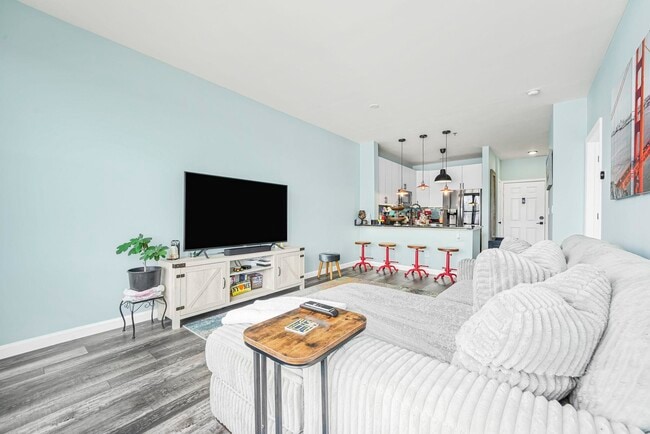 Building Photo - 26 Ave at Port Imperial