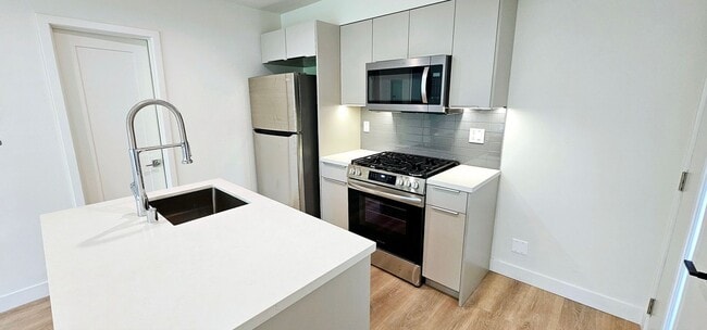 Building Photo - El Cerrito Place | Newly Upgraded