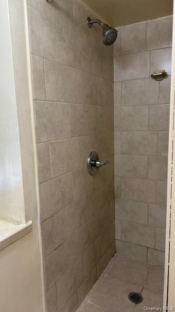 Foto del edificio - 959 E 227th St