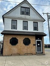 Building Photo - 69 Fulton St