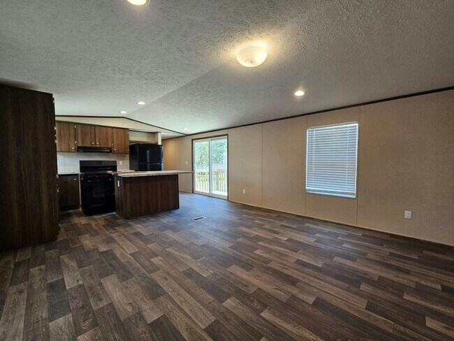 Building Photo - 1078 Myakka Dr
