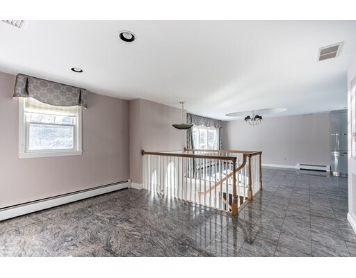 Building Photo - 40 Faulkner Ave